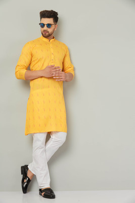 AEW DESIGNS Men Kurta Pyjama Set