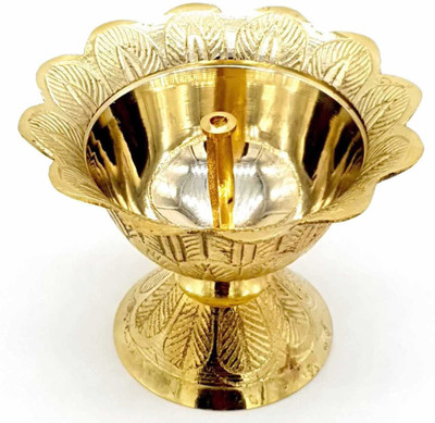 Metque Deep Brass Table Diya Brass Table Diya(Height: 2.6 inch)