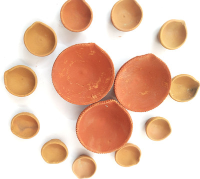 7 CLOUDS INDIA Earthenware (Pack of 14) Table Diya Set(Height: 2 inch)