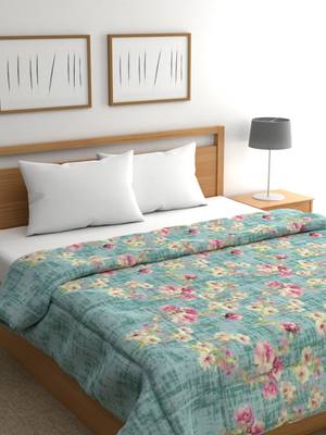 Raymond Home Floral Double Quilt for  AC Room