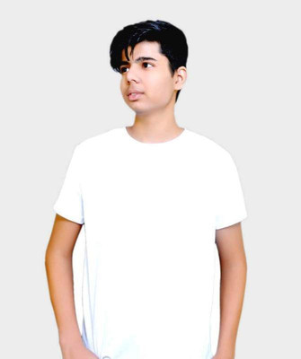 copy and print store Solid Men Round Neck White T-Shirt