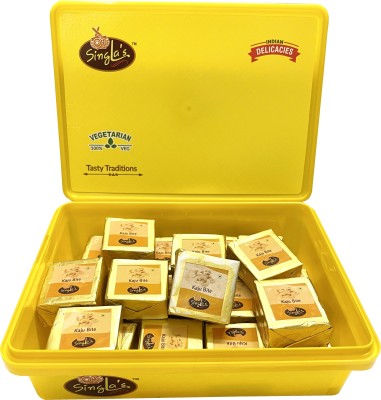 Singla Sweets Kaju Bite Burfi 500g Delicious Sweets Box(500 g)