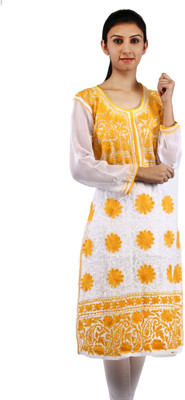 

BDS Chikan Casual Embroidered Women's Kurti(White)