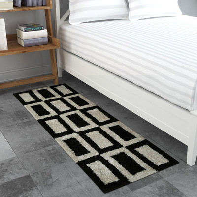 TIB Black, Grey Polyester Runner(2 ft,  X 4 ft, Rectangle)
