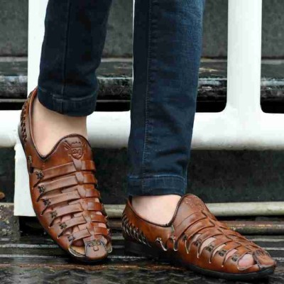 Neso Men Flats(Tan , 7)