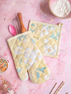 Pixel Home Yellow, Multicolor Cotton Kitchen Linen Set(Pack of 1)