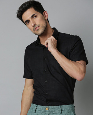 Lee Cross Men Slim Fit Solid Spread Collar Casual Shirt For Rs. 99 @ 89 %