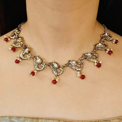 Estele Alloy Gold-plated Gold Jewellery Set(Pack of 1)