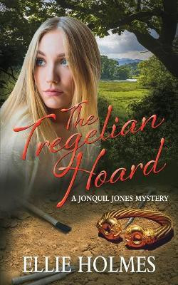 The Tregelian Hoard(English, Paperback, Holmes Ellie)
