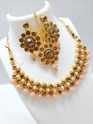 vaishnavi imitation Alloy Gold-plated Beige Jewellery Set(Pack of 1)