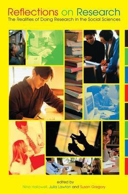 Reflections on Research: The Realities of Doing Research in the Social Sciences(English, Paperback, Hallowell Nina)