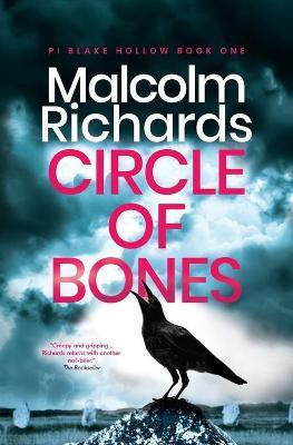 Circle of Bones(English, Paperback, Richards Malcolm)