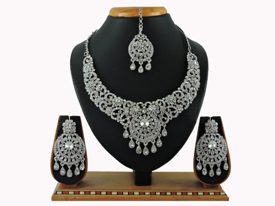 VATSALYA creation Alloy Gold-plated White Jewellery Set(Pack of 1)