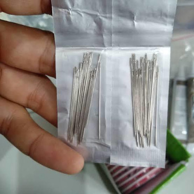 SK TRADERS Length - 4cm Pack of 100 Hand Sewing Needle(Sharps Needle 4cm Pack of 100)