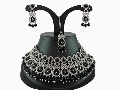 VATSALYA creation Alloy Gold-plated Black Jewellery Set(Pack of 1)