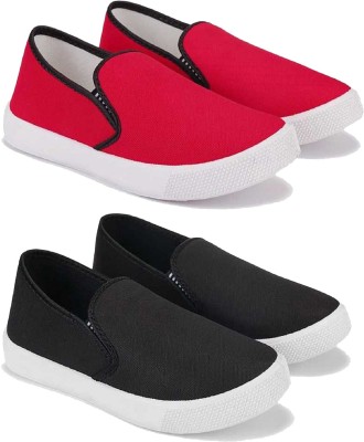 World Wear Footwear Boys Slip on Sneakers(Black)