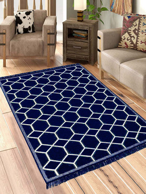 manvicreations Blue Velvet Carpet(5 ft,  X 7 ft, Rectangle)