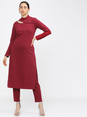 Vishudh Women Solid Straight Kurta(Red)