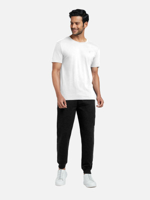 XYXX Men Self Design White, Black Top & Pyjama Set