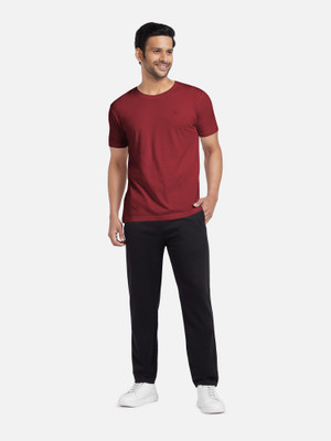 XYXX Men Solid Black, Maroon Top & Pyjama Set