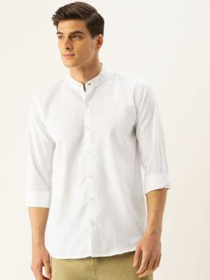 Sabaira Men Solid Casual White Shirt