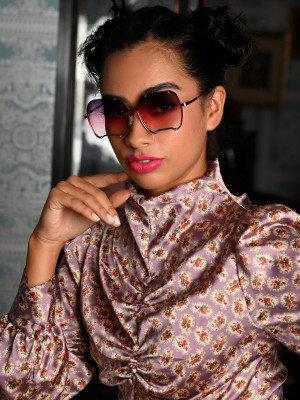 odette Oval Sunglasses(For Women, Blue)