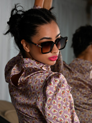 odette Oval Sunglasses(For Women, Blue)
