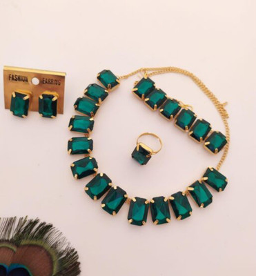 Future Aim Alloy Green Jewellery Set(Pack of 1)