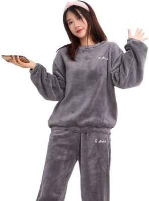 TIARA WORLD Women Solid Grey Top & Pyjama Set