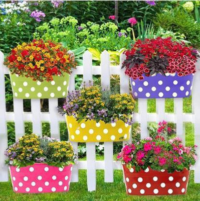 UV International polka planter Plant Container Set(5) Plant Container Set(Metal)