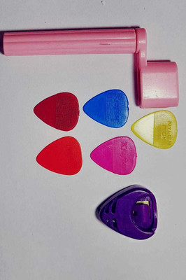 PIK 5 PICKS 1 WINDE R 1 PICK HOLDER Guitar Pick(Pack of 5)