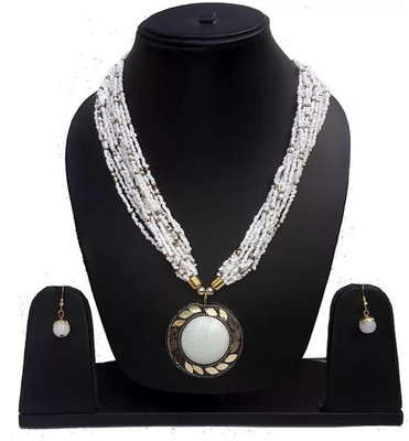 World Wide Villa Oxidised Silver White Jewellery Set(Pack of 1)