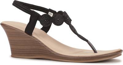 Bata women best sale black heels