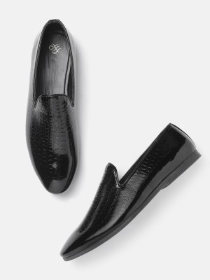 House of Pataudi Loafers For Men(Black , 9)