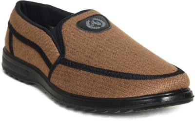 AJANTA PU1054 Slip On Sneakers For Men(Beige , 10)