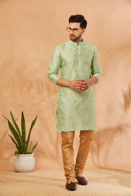 ARMAAN ETHNIC Men Kurta Churidar Set