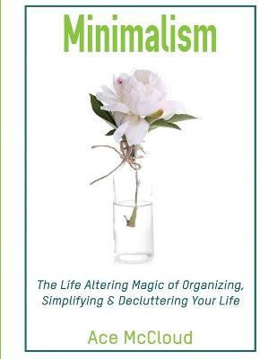 Minimalism(English, Paperback, McCloud Ace)