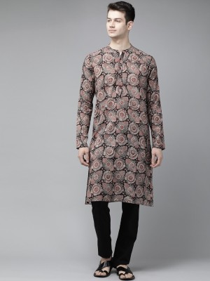 See Designs Men Kalamkari Straight Kurta(Black, Beige)