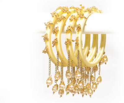 Zindura Alloy Pearl Gold-plated Bangle Set(Pack of 4)