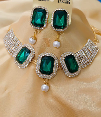 JewelShadi Alloy Gold-plated Green Jewellery Set(Pack of 1)