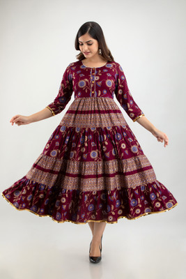 rrsakurtis Flared/A-line Gown(Maroon, Gold, Blue)