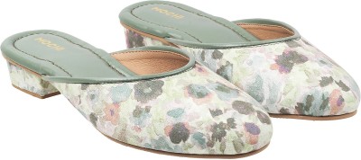 MOCHI Women Flats(Green , 6)