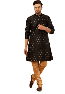 ARMAAN ETHNIC Men Kurta Churidar Set