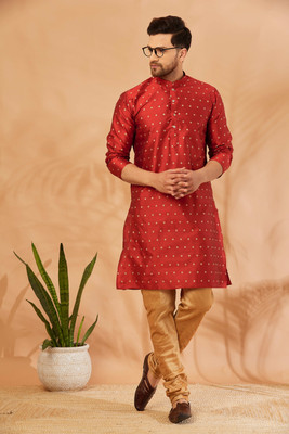 ARMAAN ETHNIC Men Kurta Churidar Set