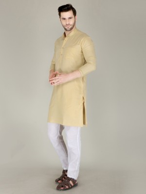 FUBAR Men Solid Straight Kurta(Gold)