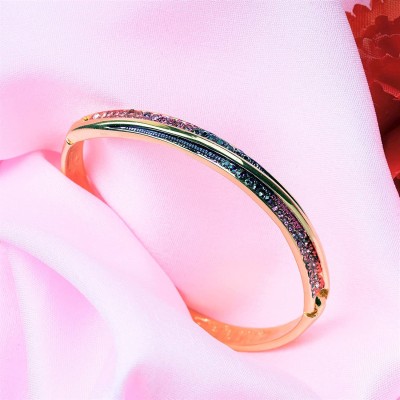 Estele Alloy Crystal Gold-plated Cuff