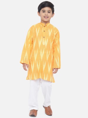 Vastraa Fusion Boys Geometric Print Straight Kurta(Yellow)