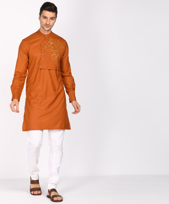 The Indian Garage Co. Men Printed Straight Kurta(Red)