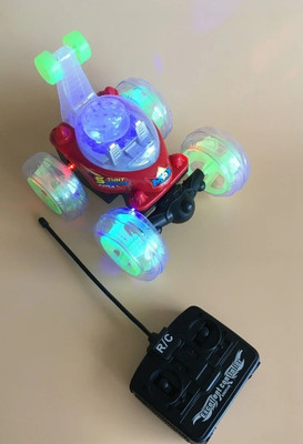 AS TRADERS Rechargeable Twisting Stunt Car With 360 Degrees Rotation G54(Green)