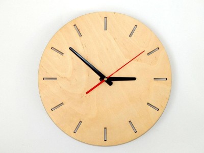 Qeznef Analog 32 cm X 32 cm Wall Clock(Beige, Without Glass, Standard)